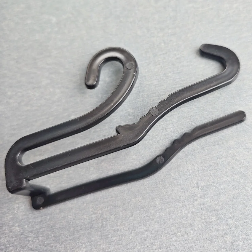 100pcs 플라스틱 PP 포장 양말 디스플레이 더블 후크 행거 특수 모양의 의류 액세서리