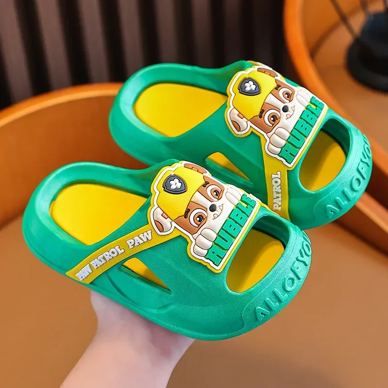 thumbnail image 1 of Figuras de la Patrulla Canina de Anime Chase, zapatillas para niños, zapatos de Casa antideslizantes con suela blanda de dibujos animados, chanclas creativas y cómodas con suela gruesa, 1 of 5