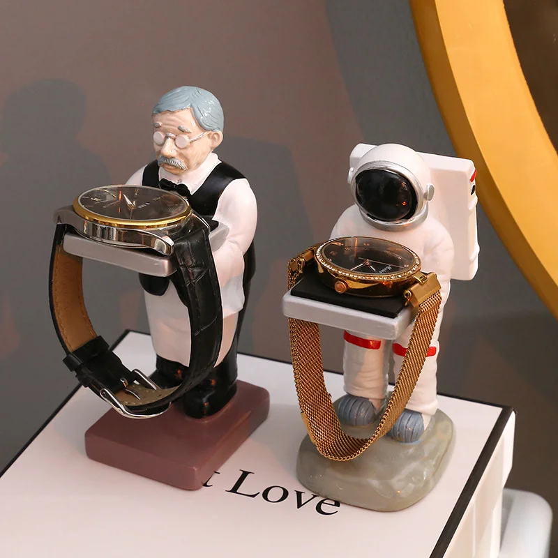 Resin Watch Display Stand Creative Old Butler Display Stand Astronaut Jewelry Storage Stant Decorative Desktop Storage Stand