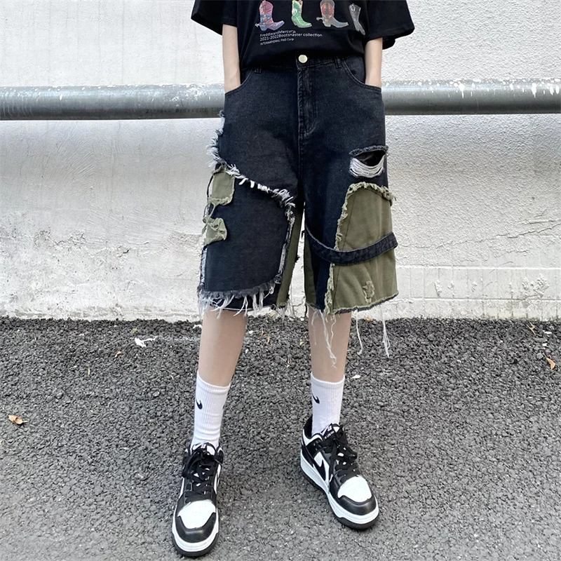 

Harajuku Lady Button Fly Patch Slit Broken Denim Pants High Street Women Ripped Knee Length Jeans Summer Japanese Do Old Trouser