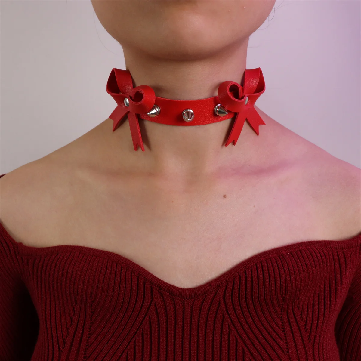 UYEE Einstellbare Gothic Unisex Kunstleder Spike Nieten Halsband Punk Halskette Schmuck Weihnachten Cosplay Requisiten