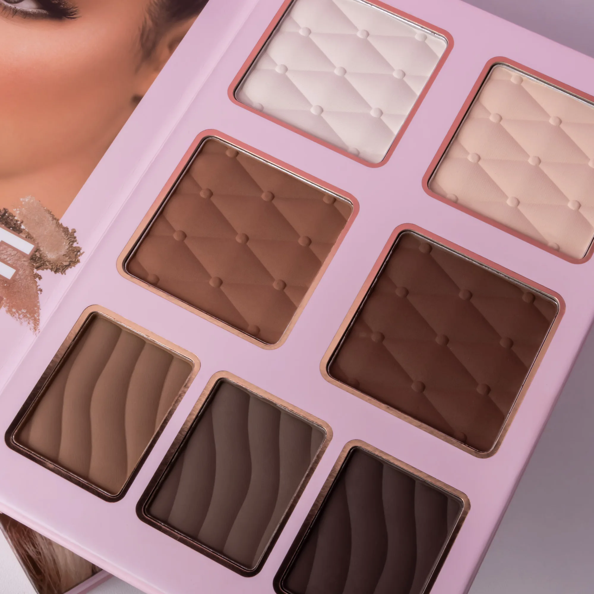 43-color makeup palette, four-layer book-style eye shadow palette, matte pearlescent blush, contour and highlight all in one 4