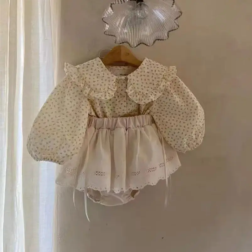 Baby Trousers Baby Cotton Bloomers Girls Sweet Large PP Pants 0-24M Newborn Baby Lace Shorts Skirt Infant Cute Hollow Out Flower Breeches