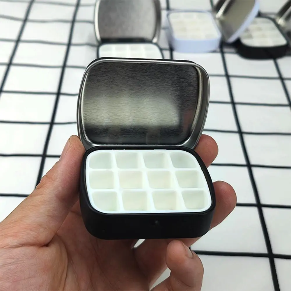 Watercolor Palette 2Pcs Empty Watercolor Paint Palette Mini Waterproof Pigment Box Moisture-proof Magnet Travel Painting Tray Outdoor