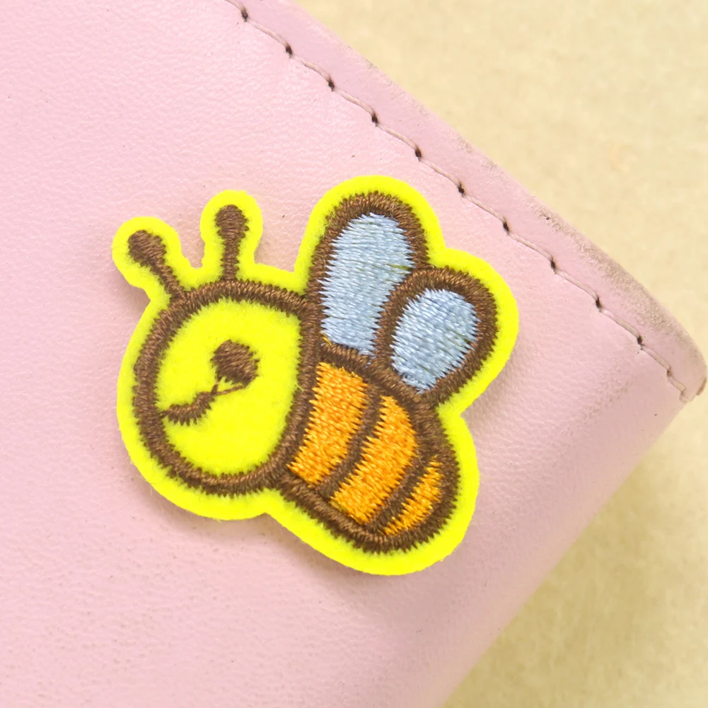 4 Stück Insekt Tier Biene Patches Eisen auf Applikation Nähen Stoff Lustige Cartoon Badage Fliegen Wild Patchwork DIY