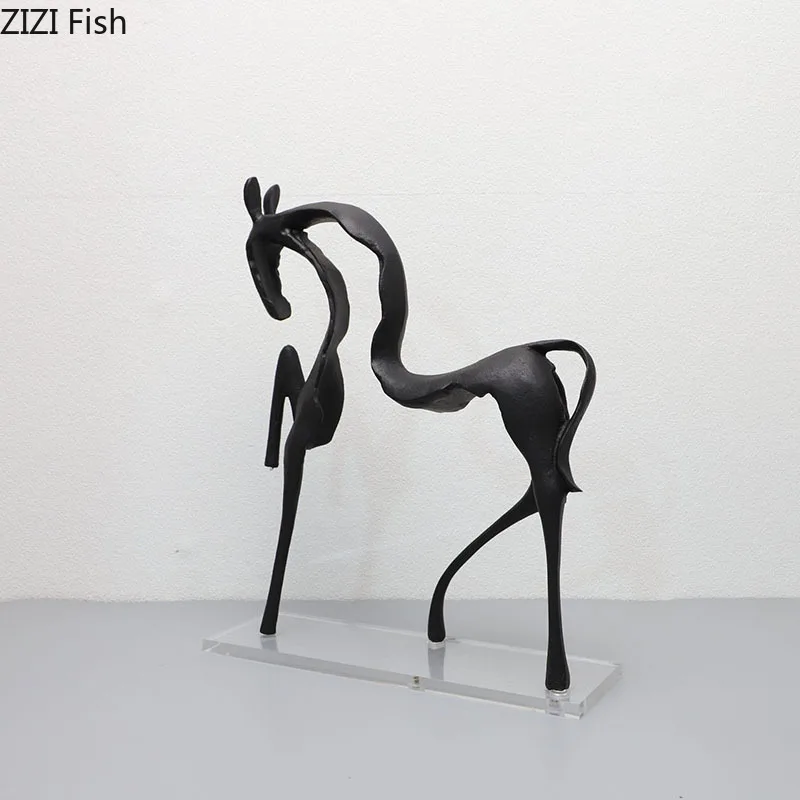 Minimalist Black Horse Cast Iron Statue Desk Decoration Animal Metal