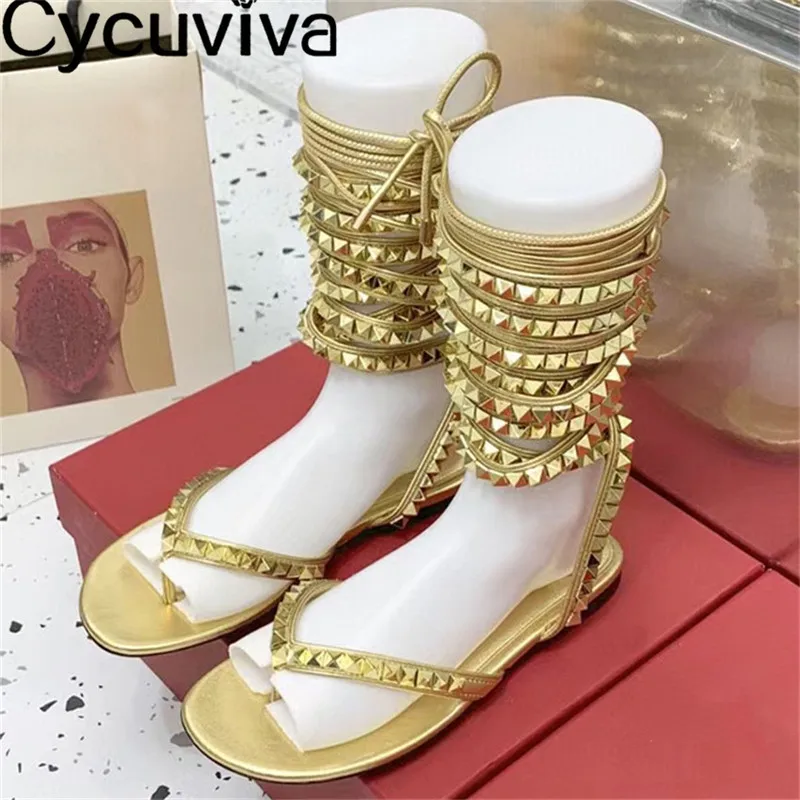 

New Golden Nails Studded Split Toe Flat Sandals Women Sexy Lace Up Flip Flops Black Sandalias Ladies Summer Beach Vacation Shoes