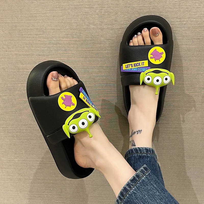 MINISO Disney Alien Slippers Kawaii Printing Summer Outdoor Sandals Cartoon Wear-Resistant Anti-Slip Women Fashion Home Slippers 3