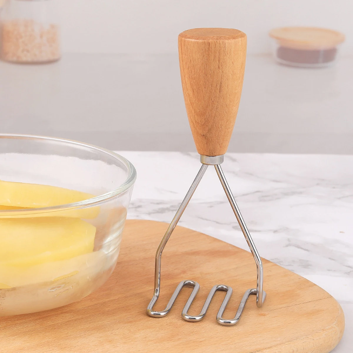 Leeseph Potato Smasher 430 Stainless Steel Potato Masher Tool with Wooden Handle Vegetable Masher for Cooking Kitchen Gadget potato masher