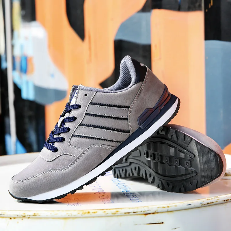 Men Casual Suede Leather Running Shoes Classical Jogging Sport Comfort Outdoor Breathable Flats