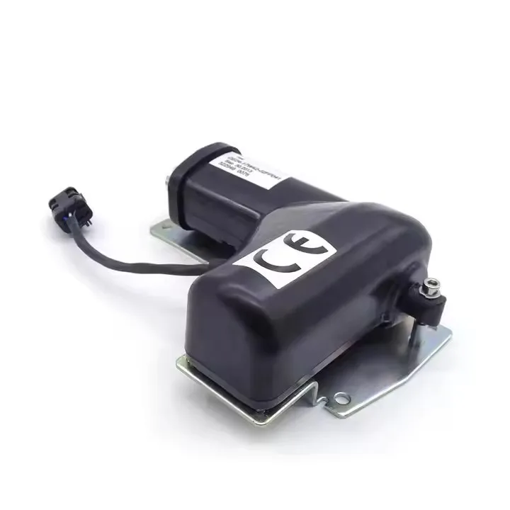 DE24-17W42-02FP041 332946 0076 920D 922 ZE205 Governor Accelerator Throttle Motor for LIUGONG ZOOMLION LISHIDE Excavator