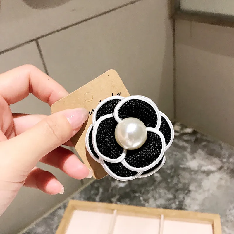 럭셔리 디자이너 빈티지 진주 코튼 동백 꽃 브로치, 성숙한 캐릭터 코트 액세서리 핀 여성용