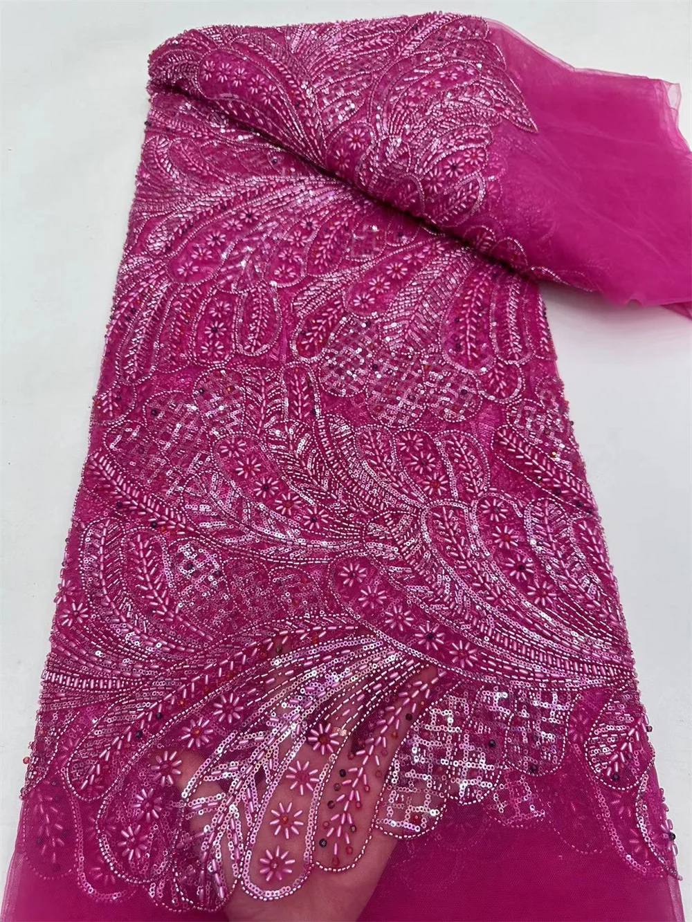 

Latest Lace Fabric High Quality 2024 Beaded Lace Fabric Luxury African Lace Fabric With Sequin Wedding Dresses For Woma Wp299-2