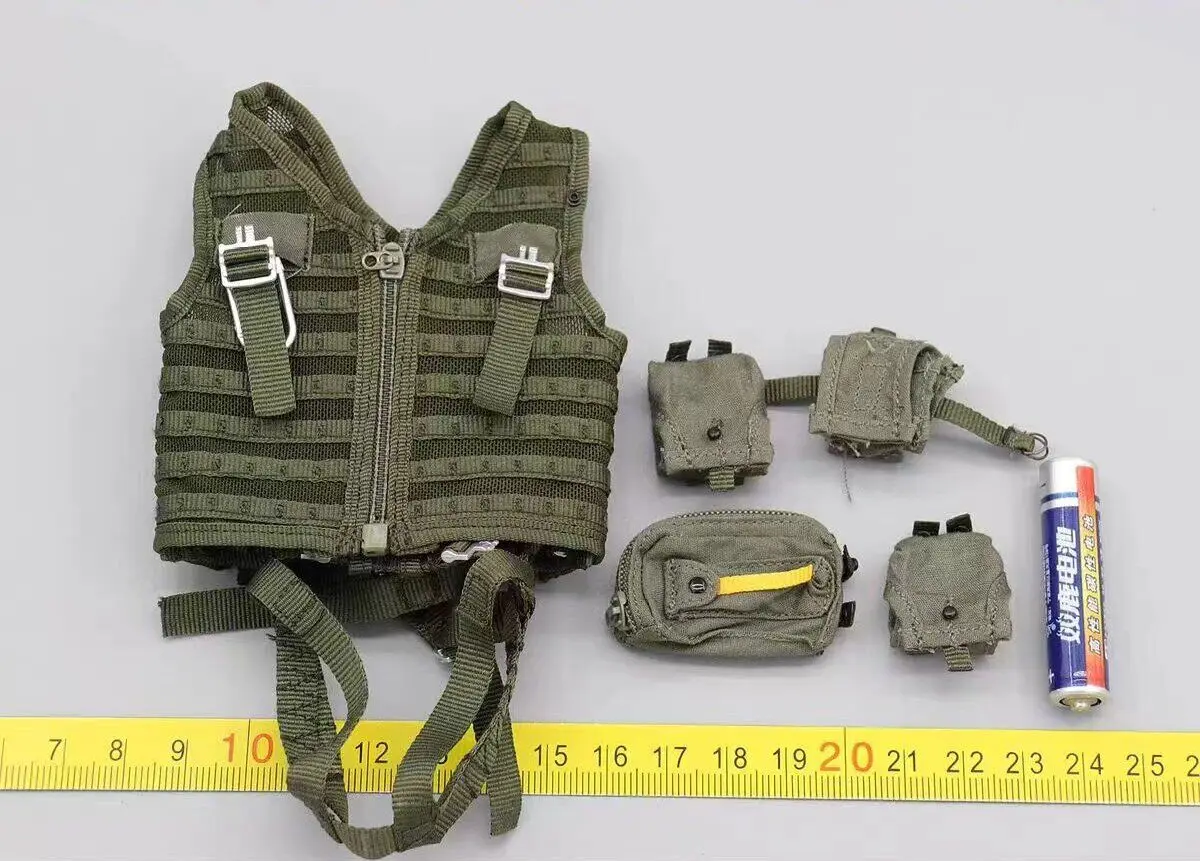 

MA80170 1/6 Chest Hanging Vest + Mini Bags for 6'' F18 Captain Mitchell US Navy