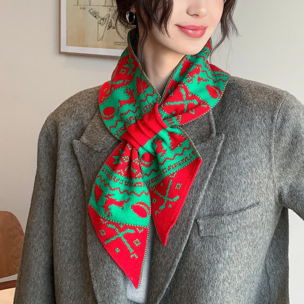 1 women's Christmas deer pattern scarf, cute and versatile scarf for autumn and winter. 3