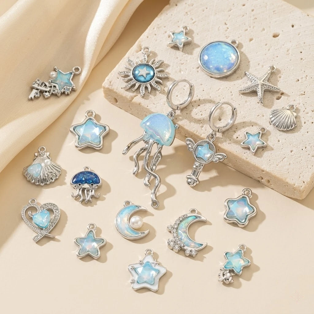 10 Stück zufällig gemischte Anhänger im Y2K-Stil, Mond, Stern, Herz, Charms für DIY handgefertigte Halsketten, Armbänder, Schmuckherstellung, Bastelbedarf – Detail 1