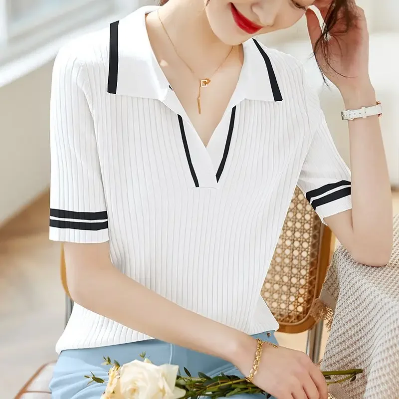 

Niche design sense short-sleeved knit shirt T-shirt women's 2024 summer new temperament POLO bottoming shirt v collar