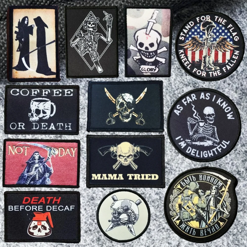 Toppa Tattica Morale Patch - Teschio Punisher Nero Ricamato 5x7,5 Cm Con Velcro