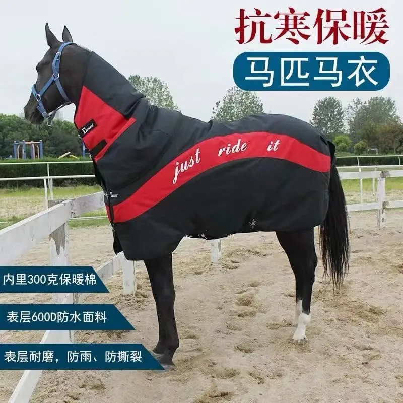 Winter Horse Rug With Thickened And Plush 900D Waterproof Fabric And Neck Cover For Rainproof Horse Clothing