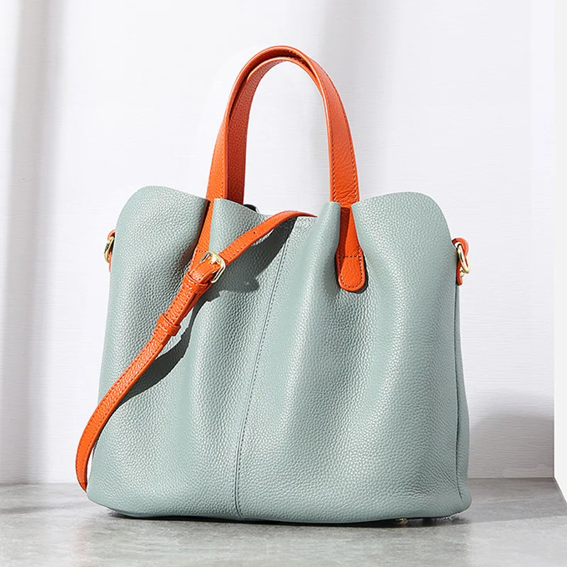 2023-simple-leather-bag-women's-texture-shoulder-bag-casual-soft-leather-large-capacity-commuter-tote-bag