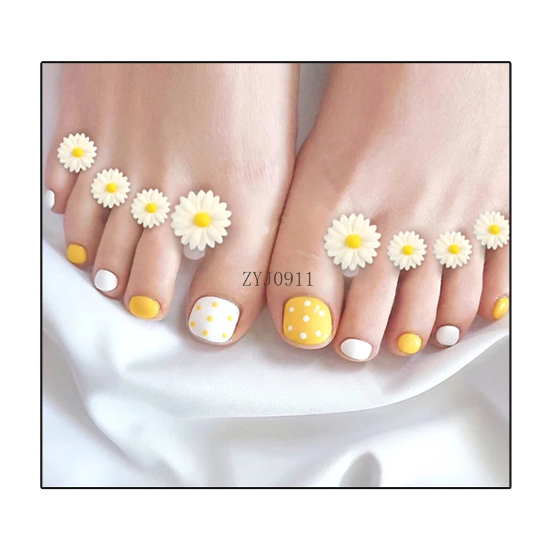*Nail art, silicone finger splitter, toe splitter, foot cotton, small daisy, toenail nail art tool.