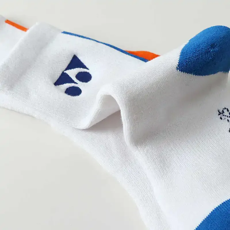 YONEX Professional Badminton Socks 19001LCW Durable Thick Bottom Non-slip Breathable Towel Bottom Mandarin Duck Sports Socks badminton socks