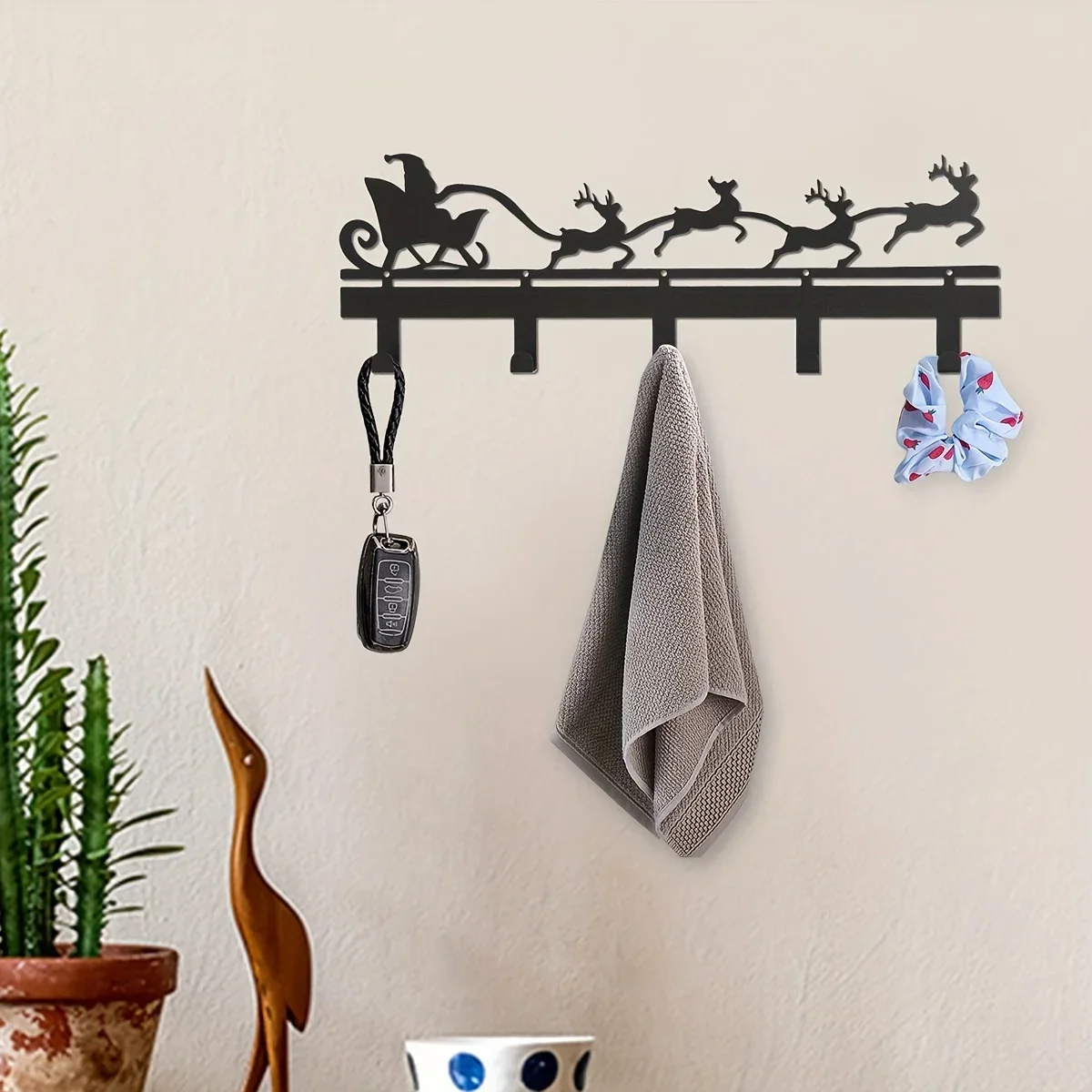 

metal ironMetal Creative Christmas Silhouette Key Holder - Household Multi-Purpose Clothes Bag Key Hanger - Beautiful Christmas