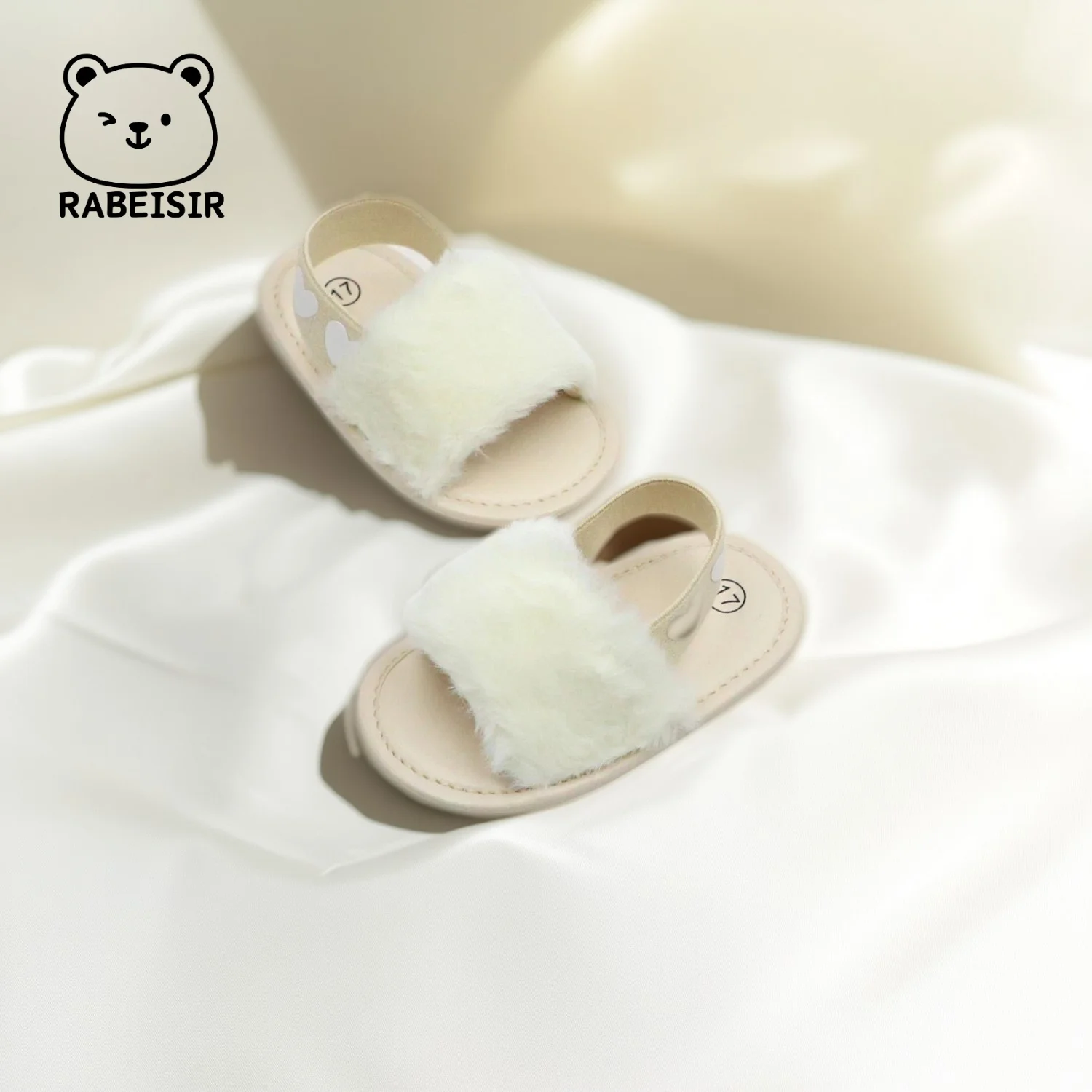【Quality】 Baby girl winter breathable front shoes cute plush toddler shoes baby shoes.