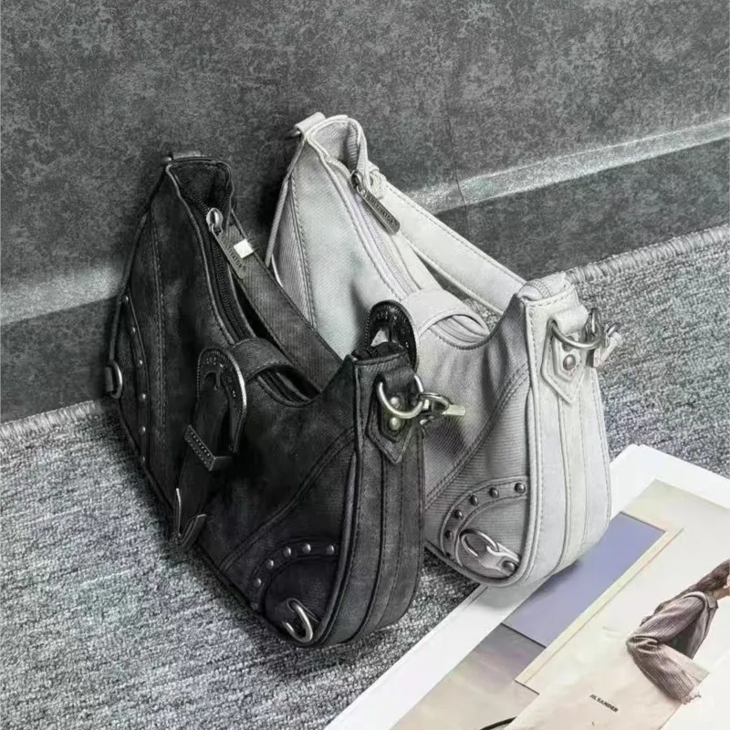 Retro Harajuku Rivet Handbag Women Hot Girl Leather Strap Large Capacity Shoulder Bag Ladies Y2k Aesthetic Commute Crossbody Bag