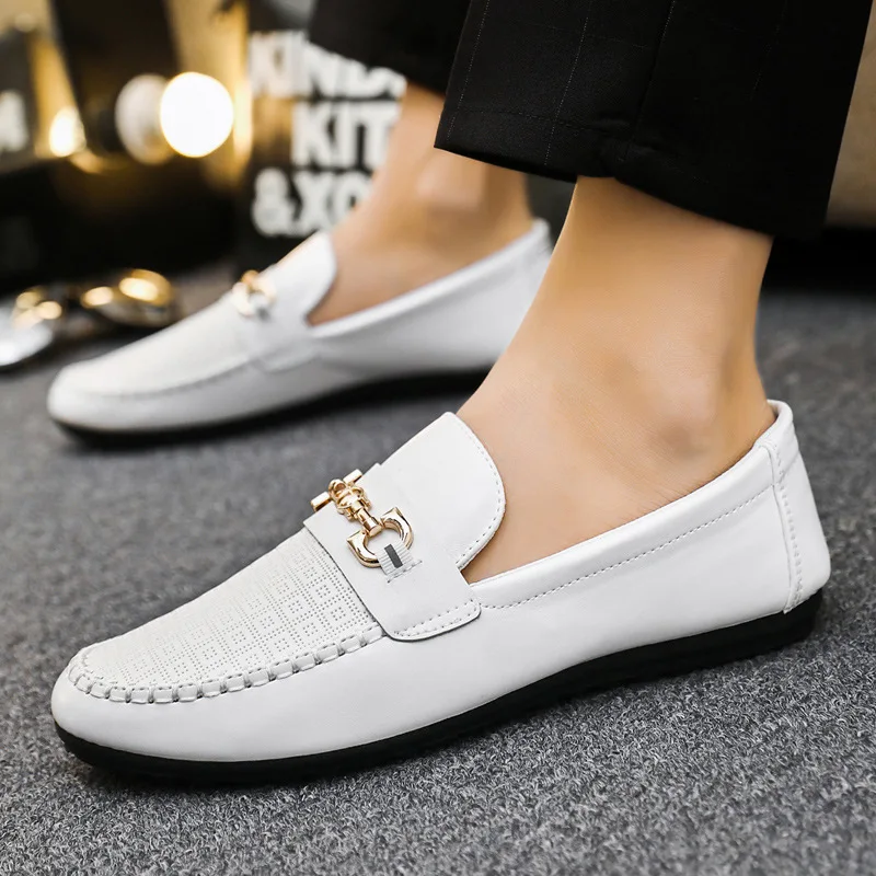 

GOOHOJIO Men PU Leather Crocodile Grain Style Loafers High Quality Business Casual Shoes Handmade Men Patent Leather Moccasins