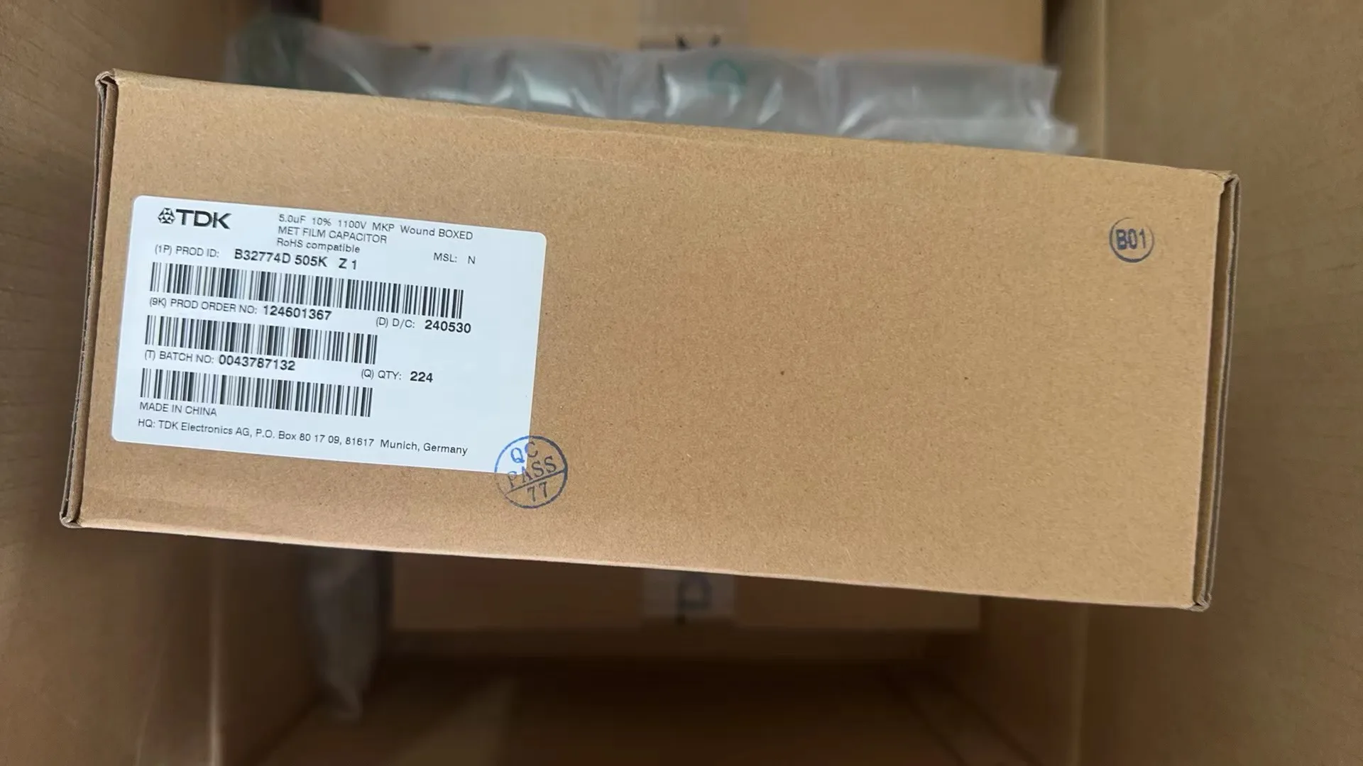 Film Capacitors 5.0UF 10% 1100V FILM CAP MKP BOXED B32774D0505K000