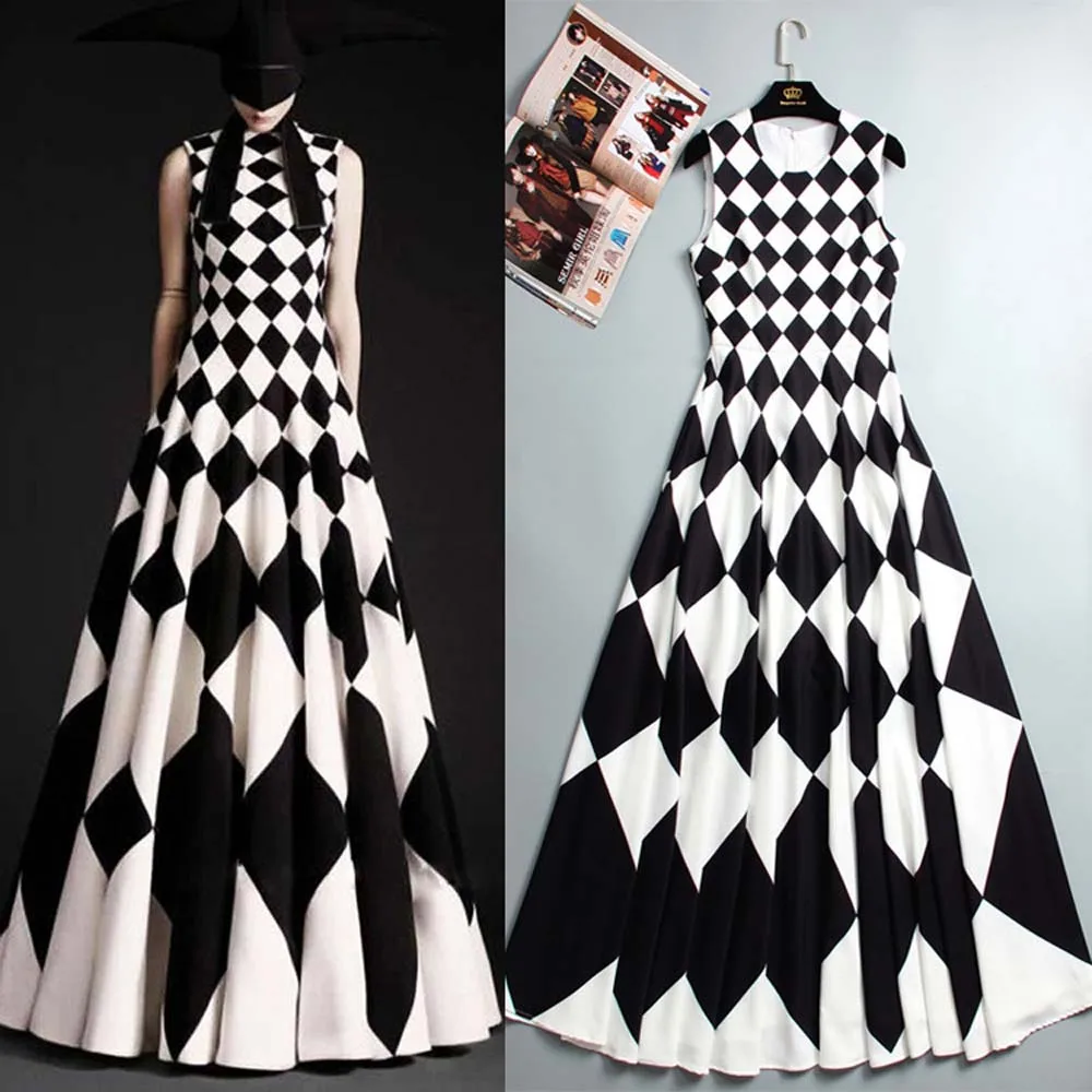 

2022 Spring And Summer European And American New Fashion Simple Style Diamond Plaid Super Big Pendulum Women's Dress