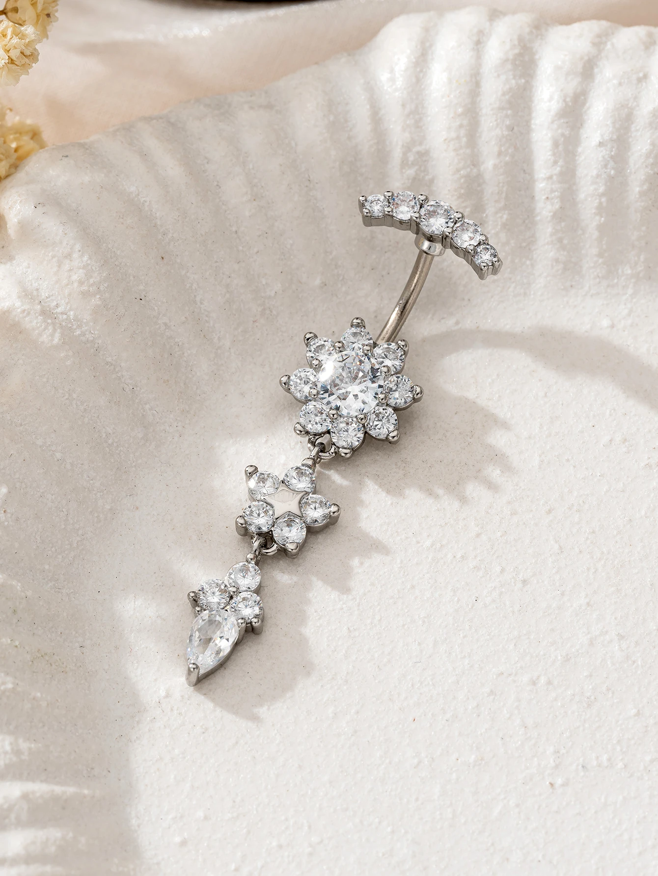 Womens Cube Zirconia Flower Ring Fashion Ball Jewelry
