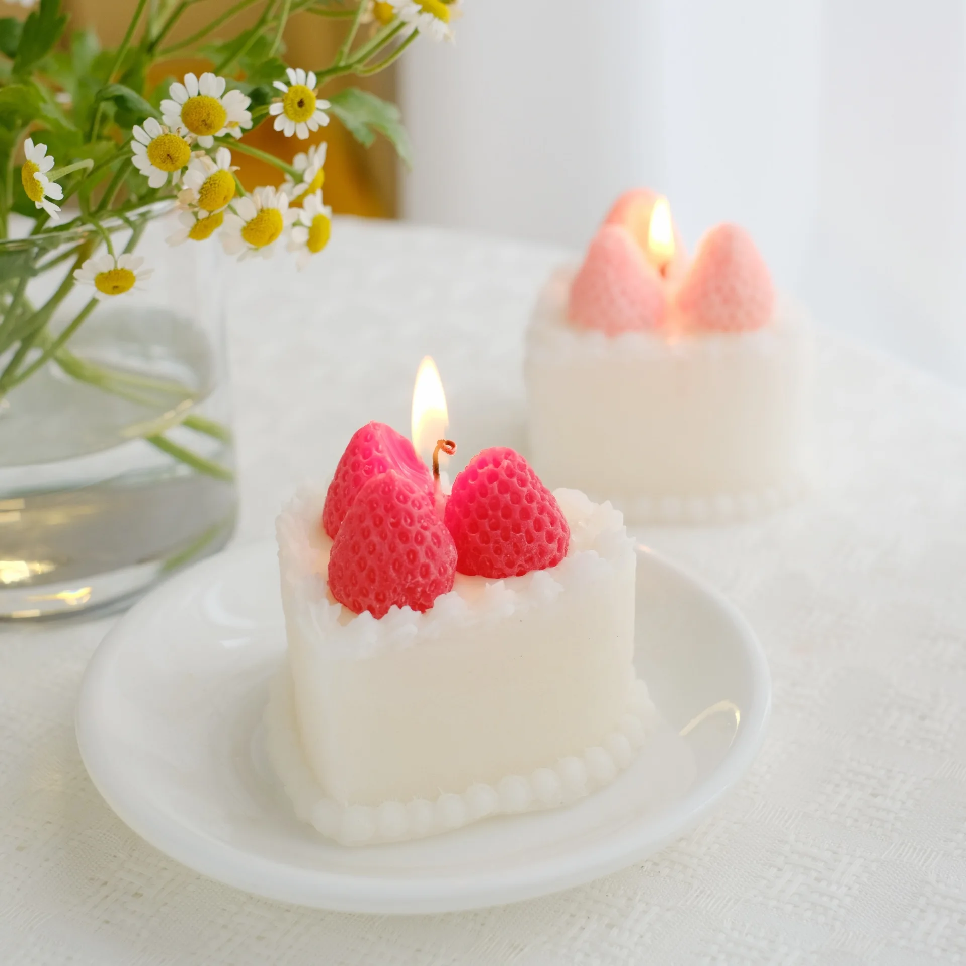 Heaven Scent Candles Strawberry Shortcake