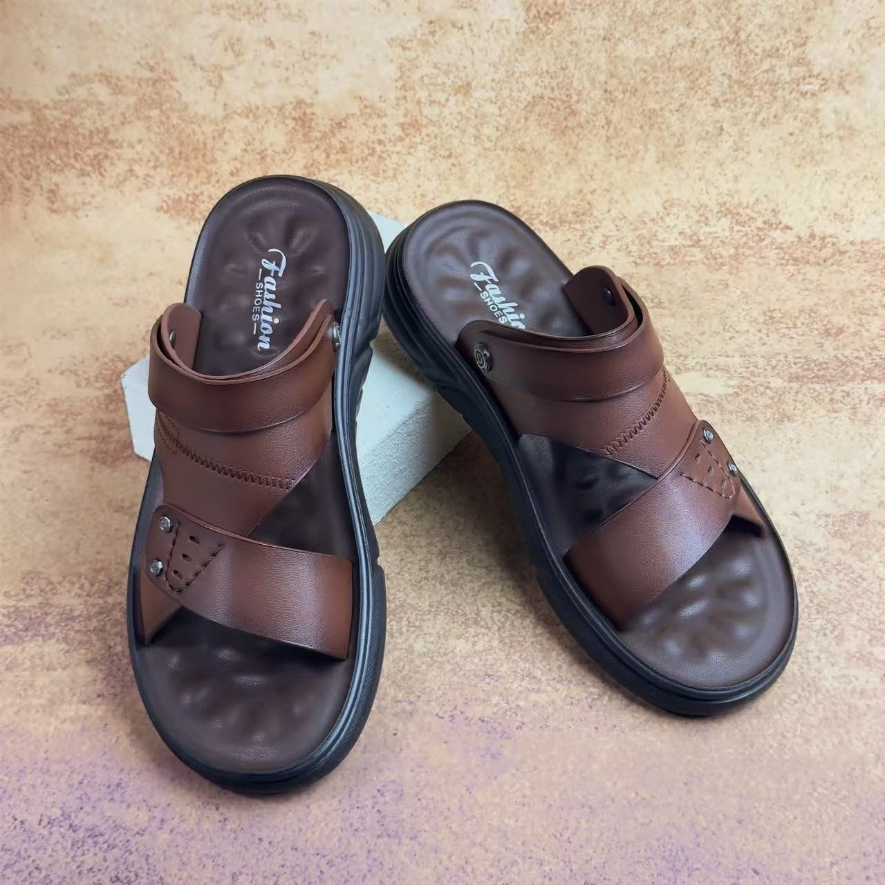 Summer Men's Genuine Leather Sandals Outdoor Mens Slippers