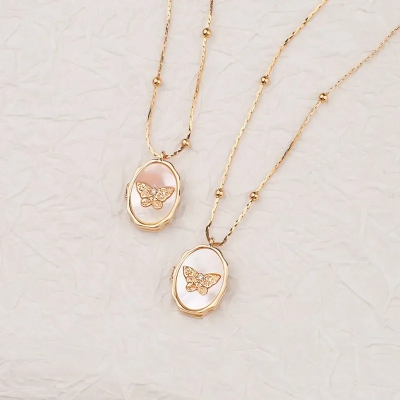 Custom Butterfly Shell Photo Locket Necklace for Women Vintage Frame Album Lockets Memorial Jewelry Mother's Day Gift Jewelry