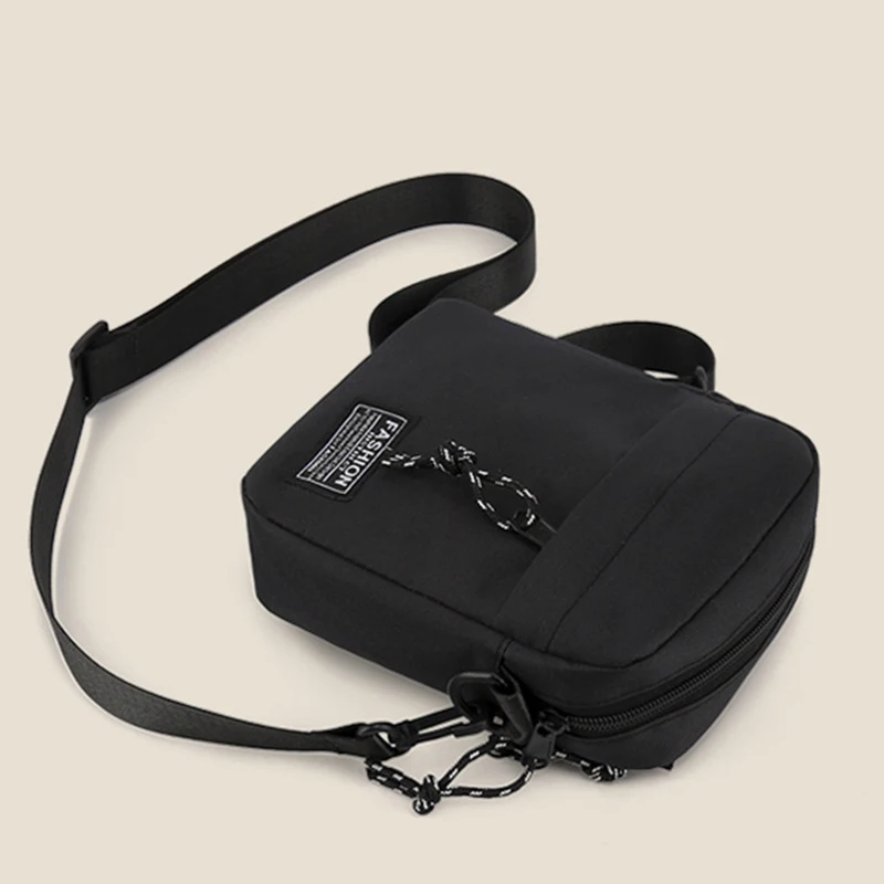 Kleine Tasche für Herren, Umhängetasche, trendiger diagonaler Rucksack, Brusttasche, leicht, für Jungen, Mini-Freizeittasche, Handy-Hüfttasche