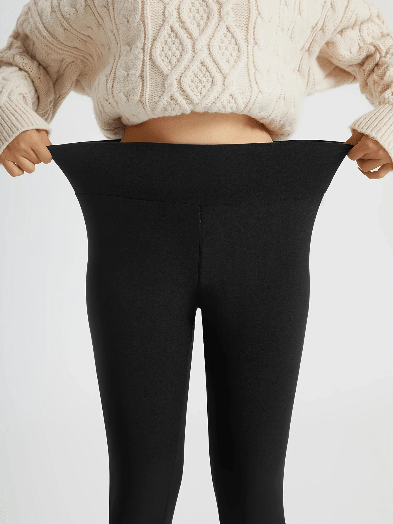 Women's Casual Thickened Fleece-Lined Warm Leggings With Lamb Wool Lining For Running Colanti 3
