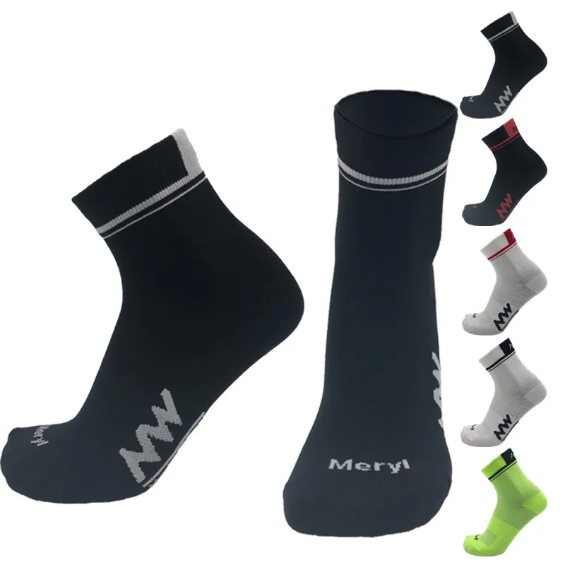 

New NW cycling socks for men and women sports socks anti slip breathable cycling socks outdoor sports socks for competition