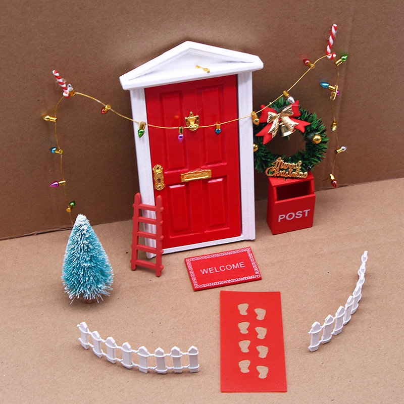 Albero Di Natale In Miniatura 12 Cm Con Luci Per Casa Delle Bambole - Scala 1:12 - Accessorio Natalizio Con Batteria Inclusa