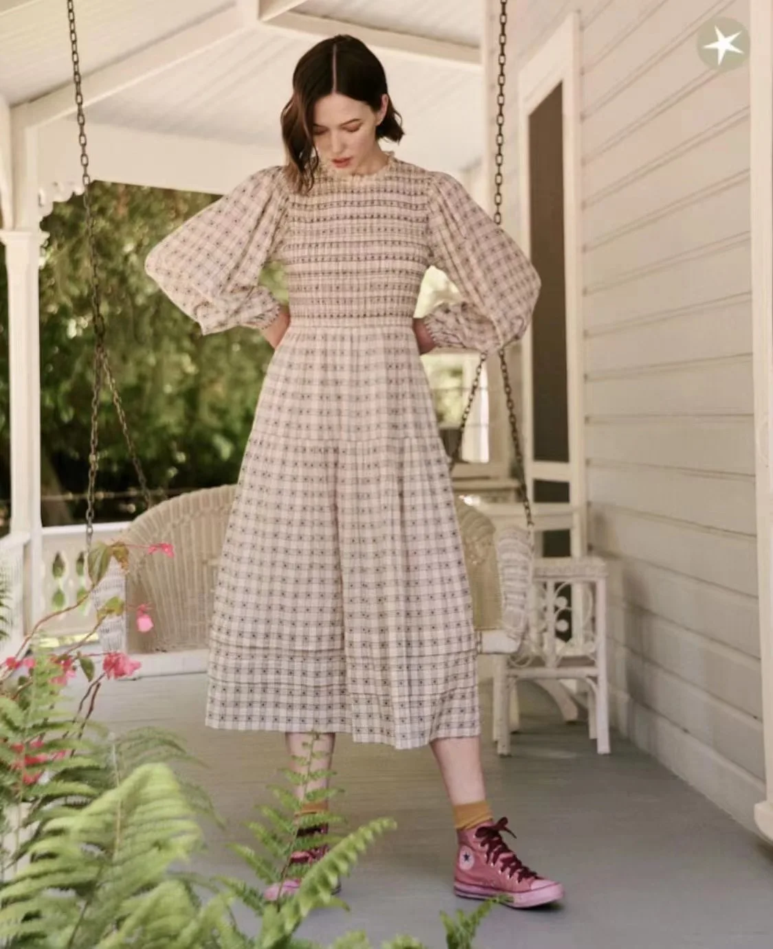 

Women Vintage Ruffled Neck Elastic Chest Lantern Long Sleeve Linen Long Dress