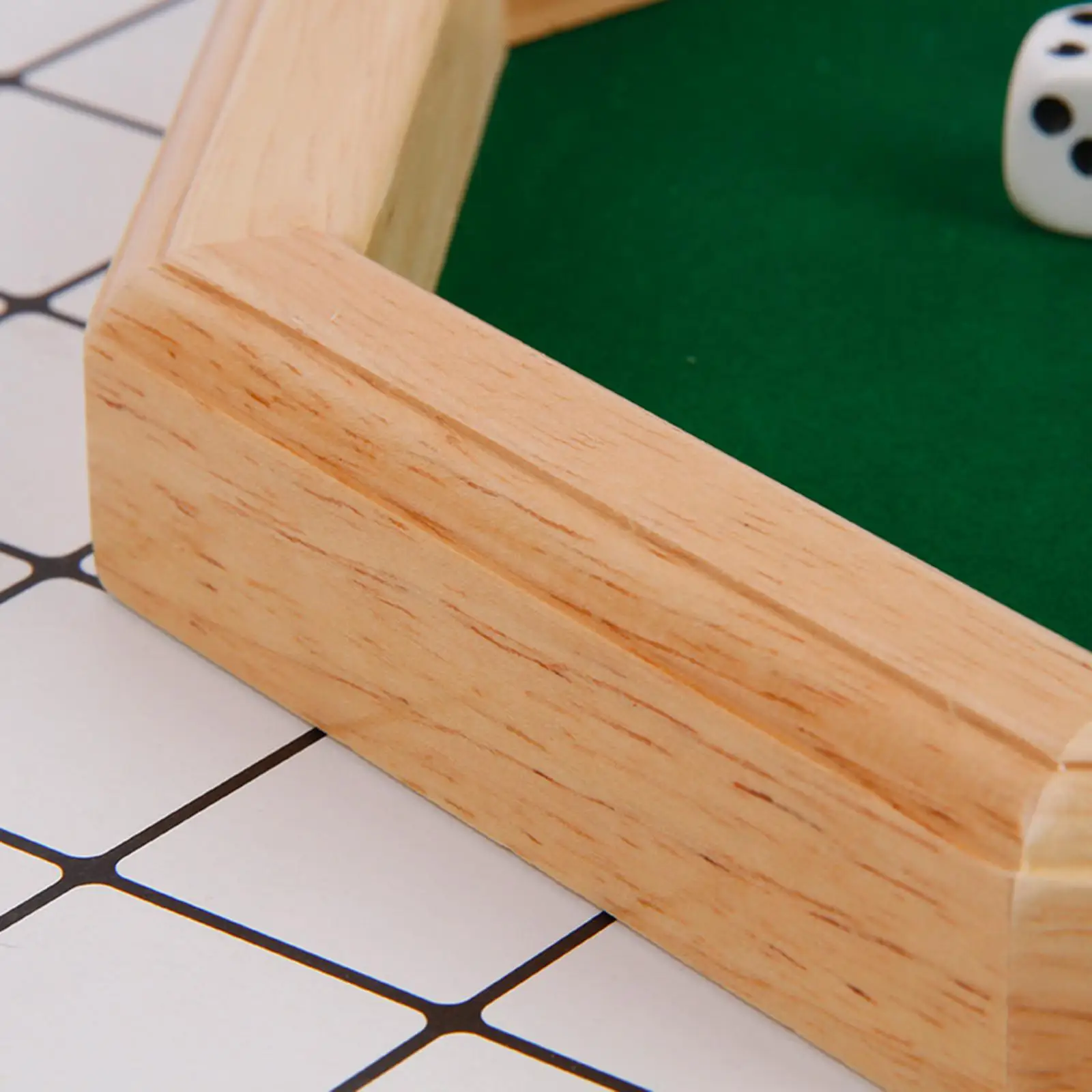 Luxury Octagonal Wooden Tray (Green, with ) for Party Games