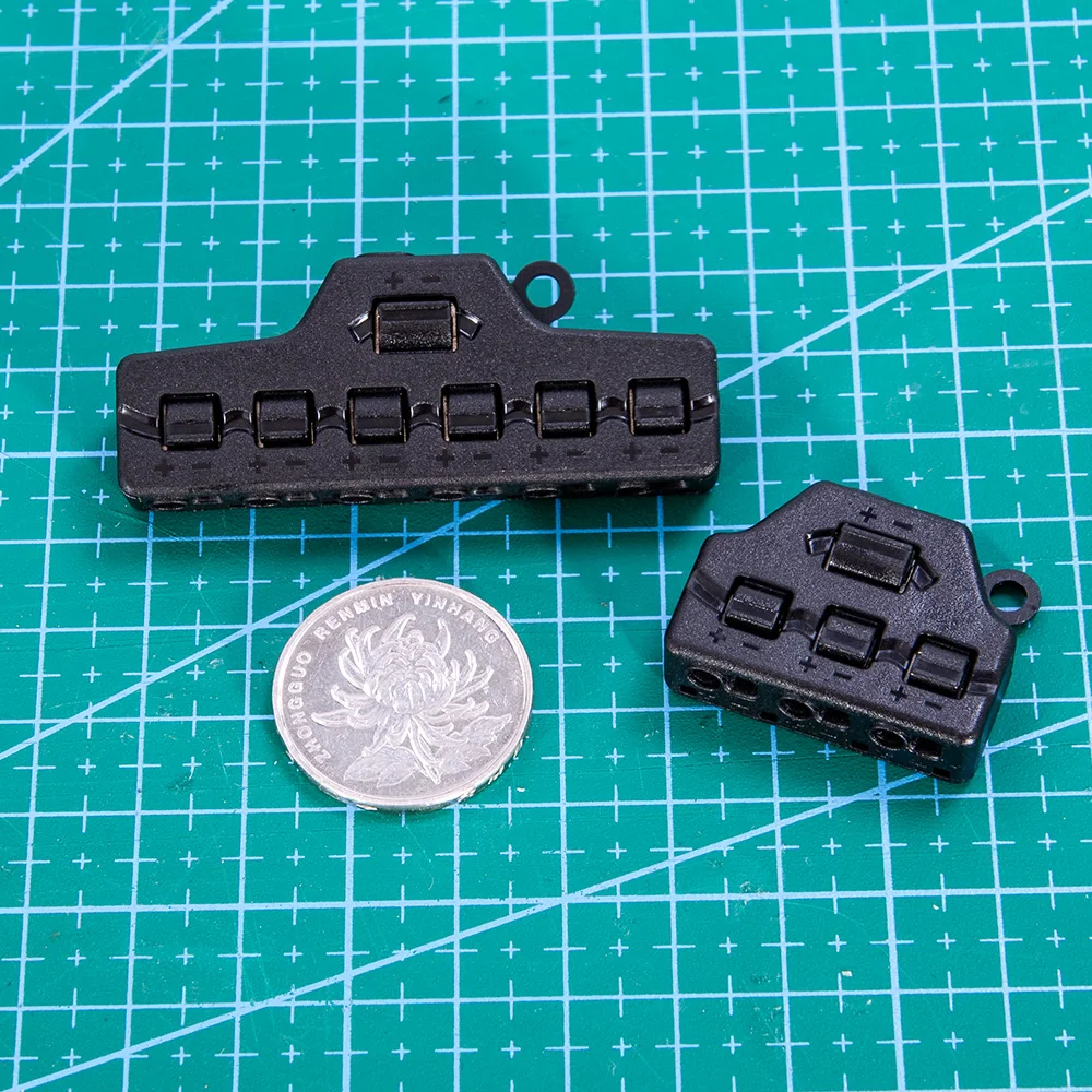 

Railway Train Port Sharing Box 3/6 Distribution Port Hub For SMD Led Model Miniature Lighting System DC Lamp 1Pcs