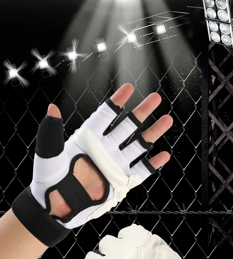 High Quality Kick Boxing Gloves MMA Gloves Muay Thai Training Boxer Fight Equipment Half Mitts PU Leather Black Boxing Equipmen