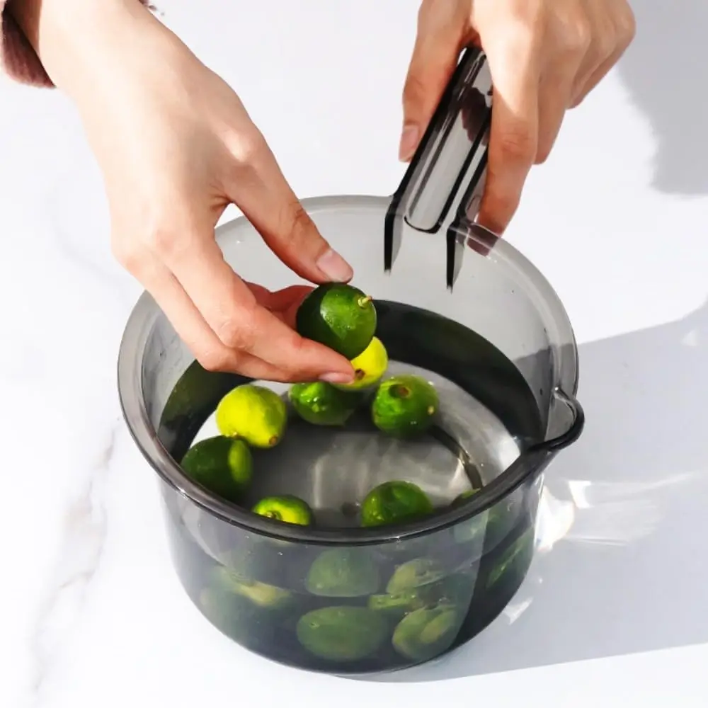 Water Ladle for Bath,Transparent Water Scoops with Spout,Clear Ladle,Long Handle Spoon,Hanging Ladle