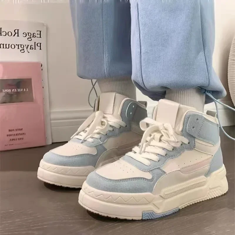 

Женские кроссовки на шнуровке, удобные спортивные кроссовки с круглым носком, на низком каблуке, на вулканизированной подошве, разные цвета, для осени, 2024