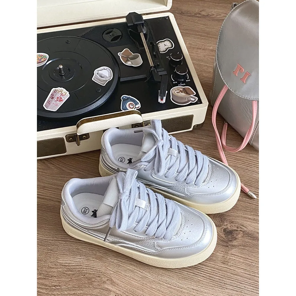 Spring Lace-up Leather Women Casual Shoes Thick Sole Flat Bottom Mixed Colors Comfortable/Breathable Women Sports Shoes 24-151