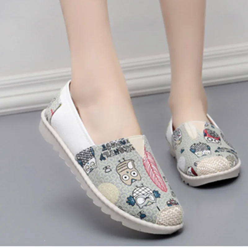 Women Cute Old Peking Cloth Canvas Shoes Round Toe Hemp Insole Embroidery Flowers Balerinas Daily Slip-Ons De Mujer Black 40 35