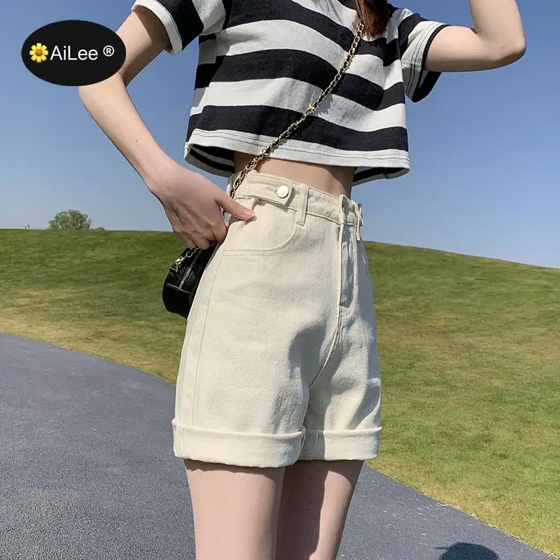Casual White High Waist Shorts Destroy Ripped Denim Shorts Women Pocket Classic Midi Shorts Jeans Summer Knee Length Shorts
