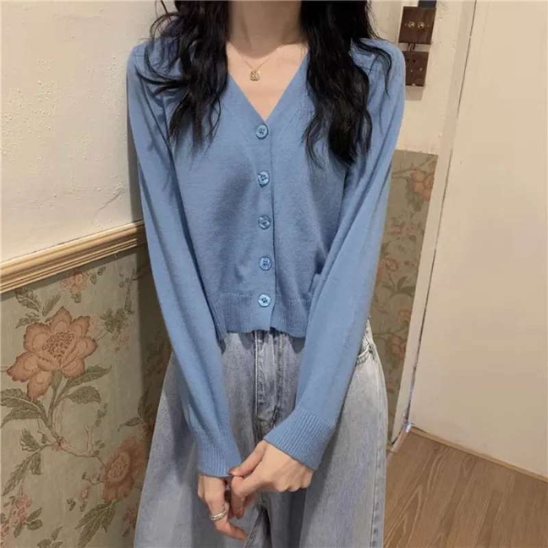 

Casual Thin Loose Coat for Women 2023 Long Sleeved V-neck Knitted Cardigan Spring and Autumn Short Tops Cardigan Feminino 28737